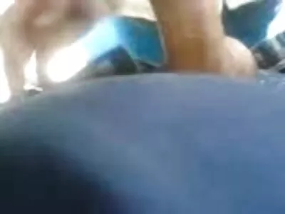 ਛੋਟੇ ਨੌਜਵਾਨ sluts ਦੀ ਇੱਕ ਜੋੜਾ ਲਈ ਤਿੰਨ ਕੁਝ ਮਨੋਰੰਜਨ
